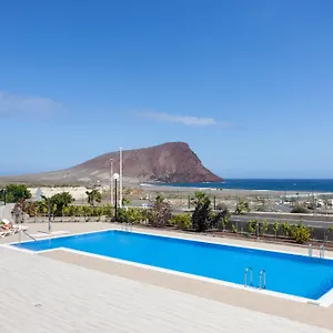  Apartment Home2book Stylish & Relax Attic La Tejita, Pool